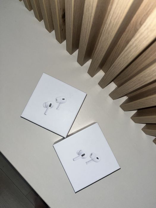 Vand AirPods Pro 2 Originale perfecte pentru cadou