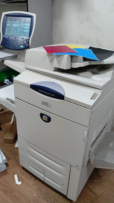 МФУ принтер Xerox DC242