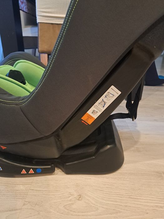 Vand SCAUN AUTO 0-18kg ( Grupa0/1)-PRIMII PASI