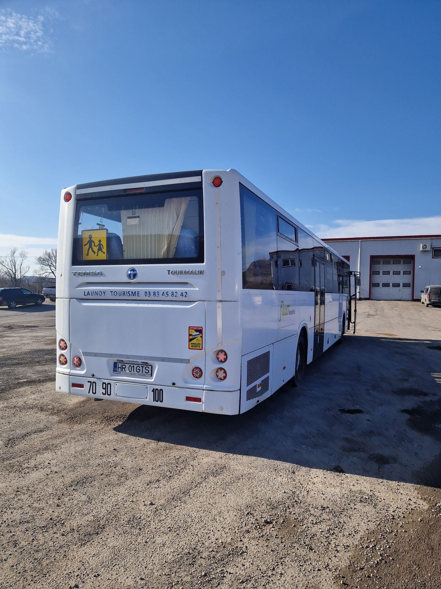 Autobuz Temsa 64 locuri
