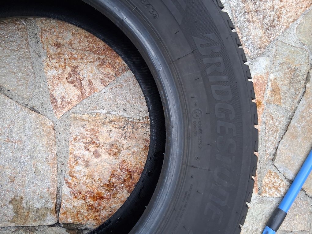 215 65 16 С Bridgestone Duravis Dot 23