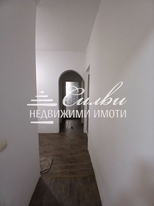 Четиристаен апартамент - кв. Тракия