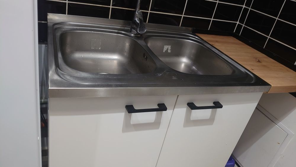 Мебелно обзавеждане