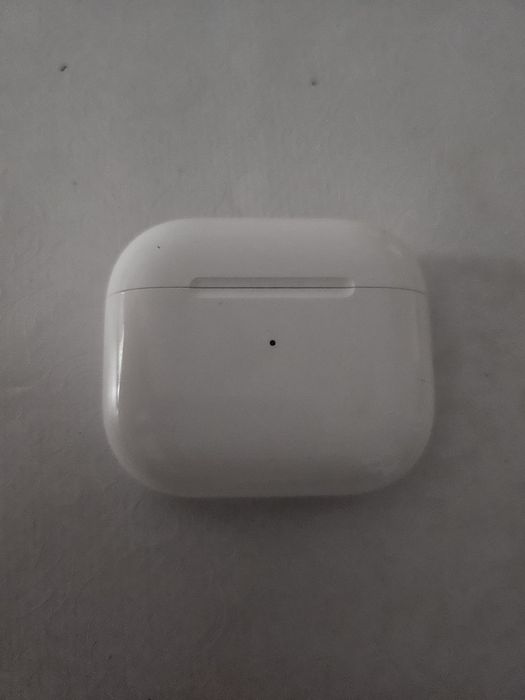 Airpods 3 оригинал кейс