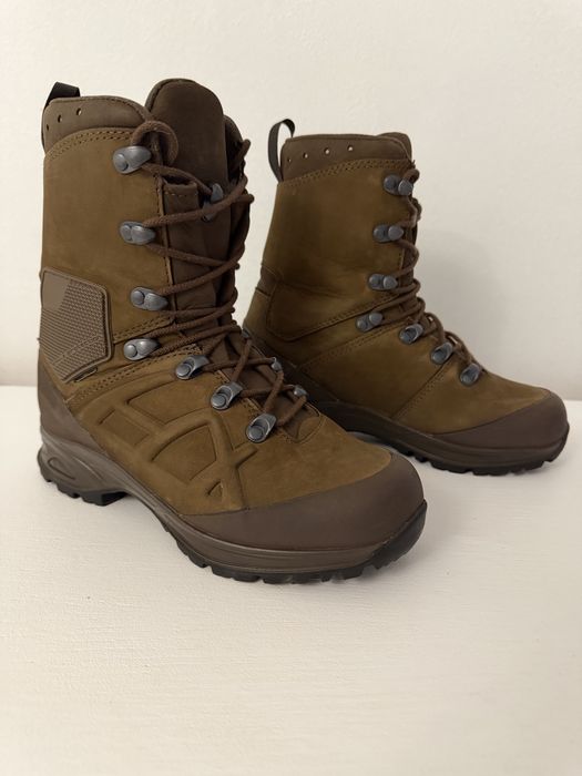 Bocanci militari Haix