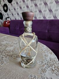 Стъклени бутилки от алкохол