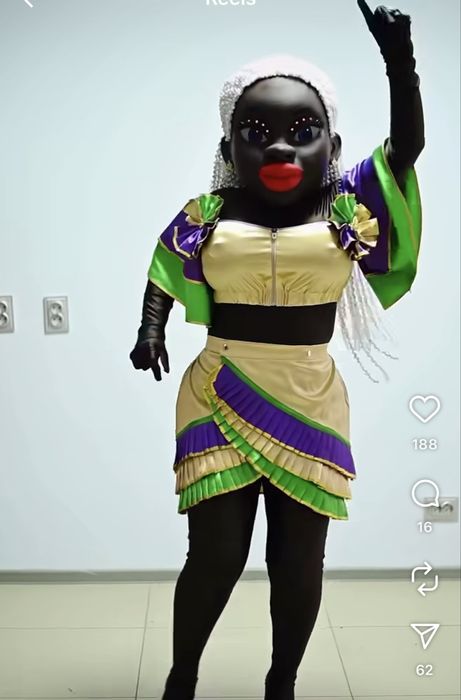 Ростовая кукла мулатка