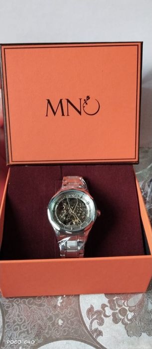 Продаются наручные часы механика