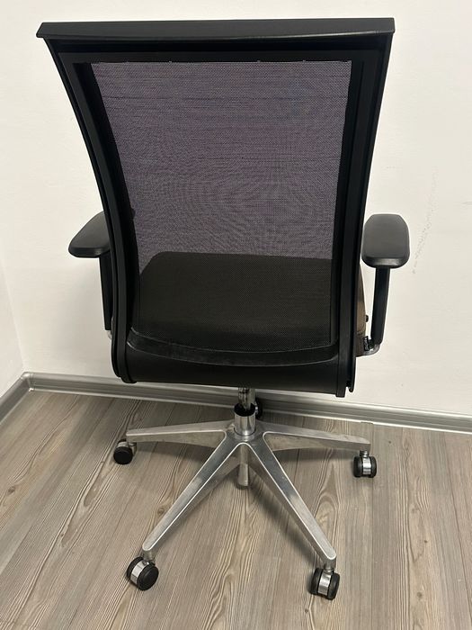 scaun birou ergonomic reglabil cu roti brate Techo premium plasa