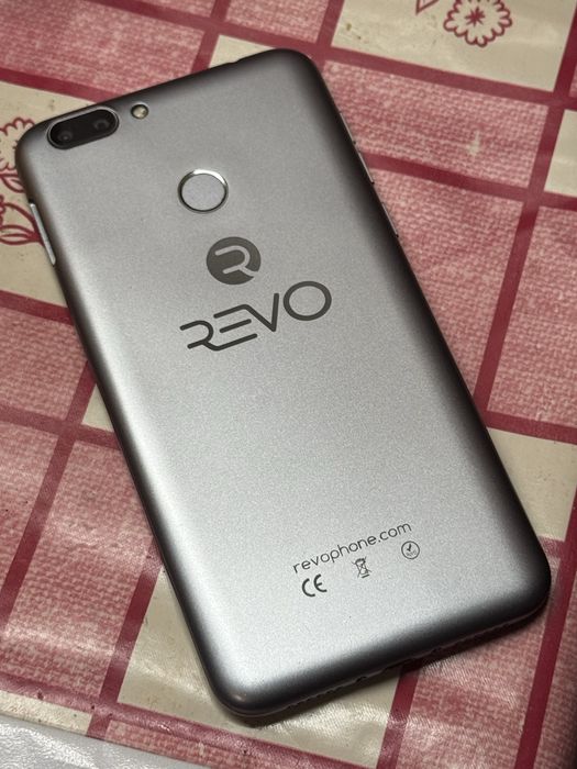 Revo Phone без sim tray