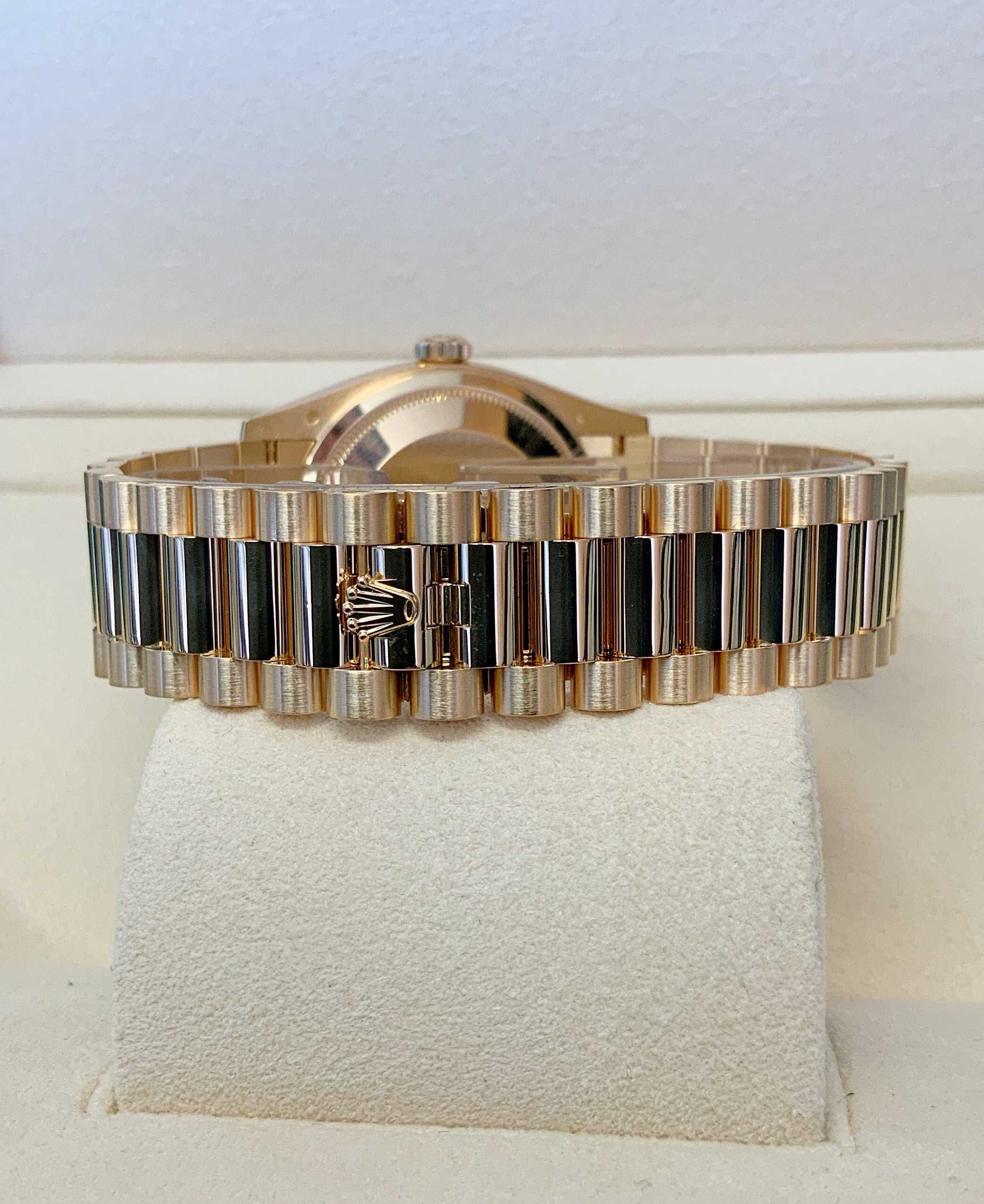Rolex President Gold Green Day - Date
