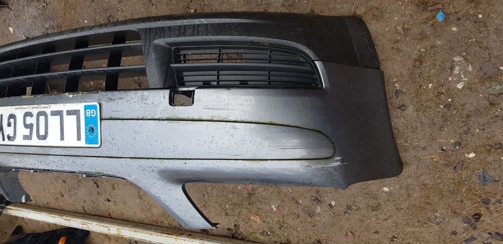 Bara fata Volkswagen Touran