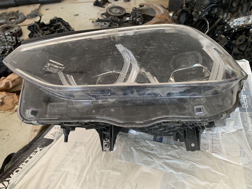 Far BMW X3 G01 2020 Adaptive led Stanga