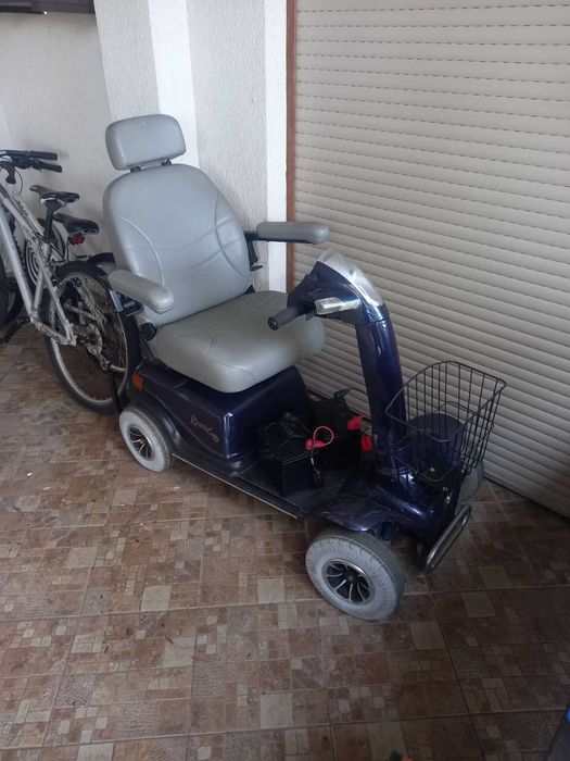 Електрическа Инвалидна количка