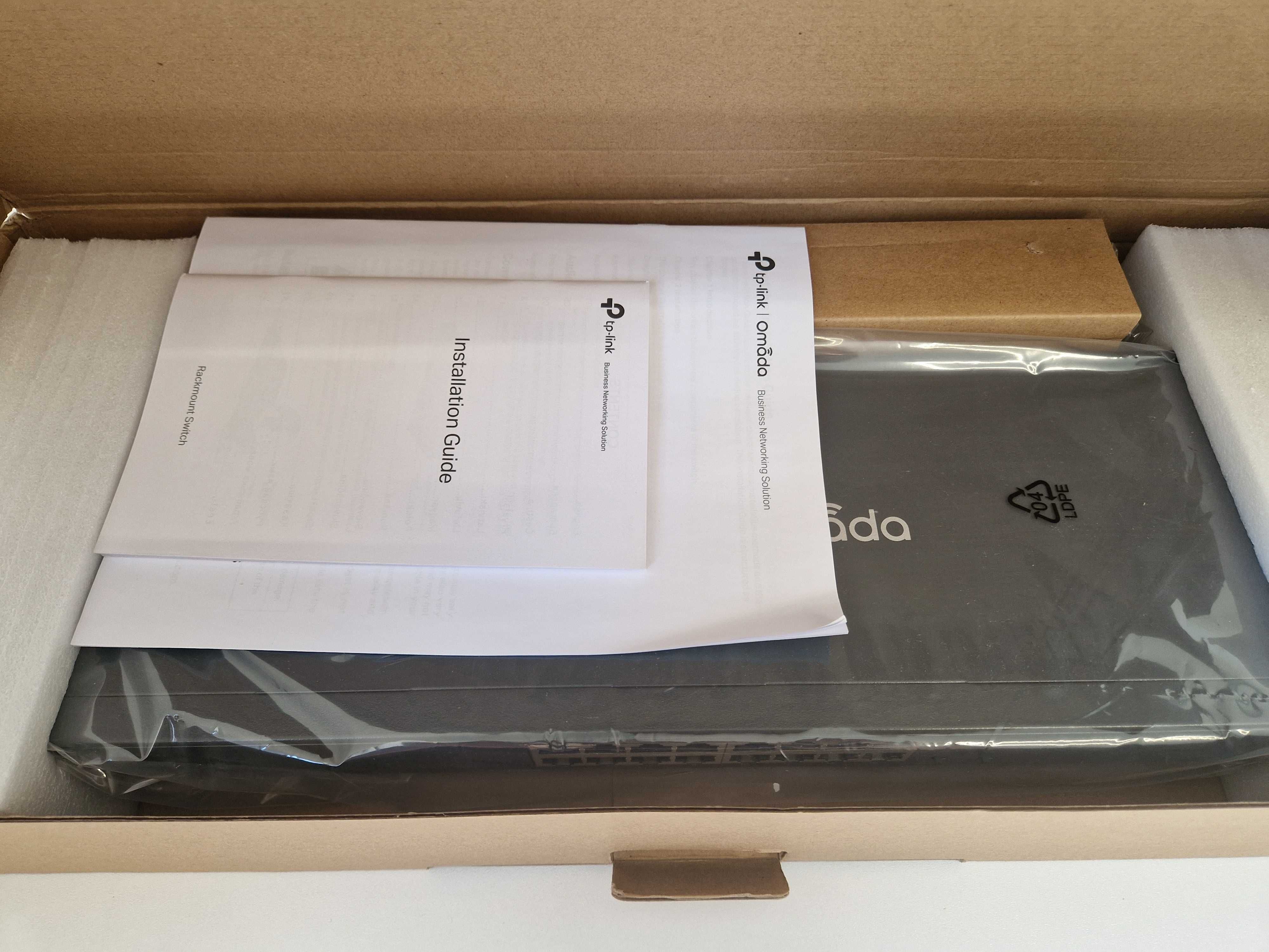 Суич TP-Link Omada DS1016G, 16 порта, Gigabit