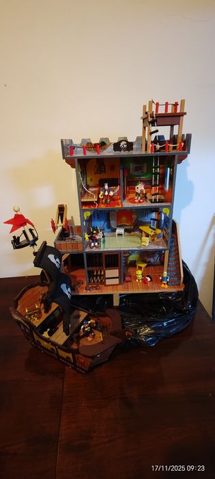 Casa piratilor si corabia piratilor