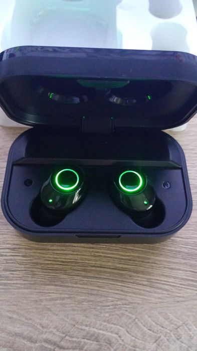 Căști wireless. Noi