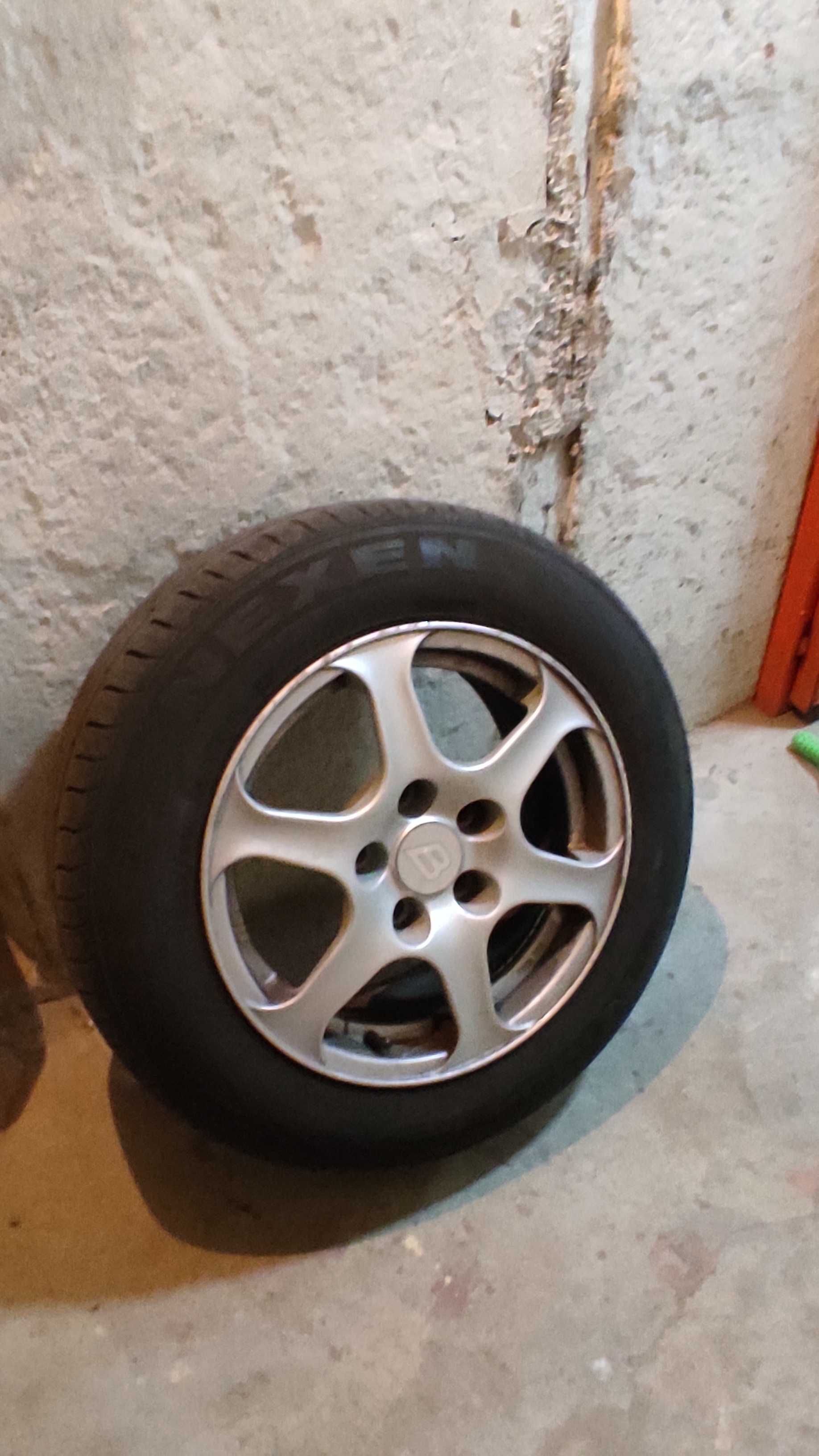 Джанти 5х114.3 с гуми 195/65R15