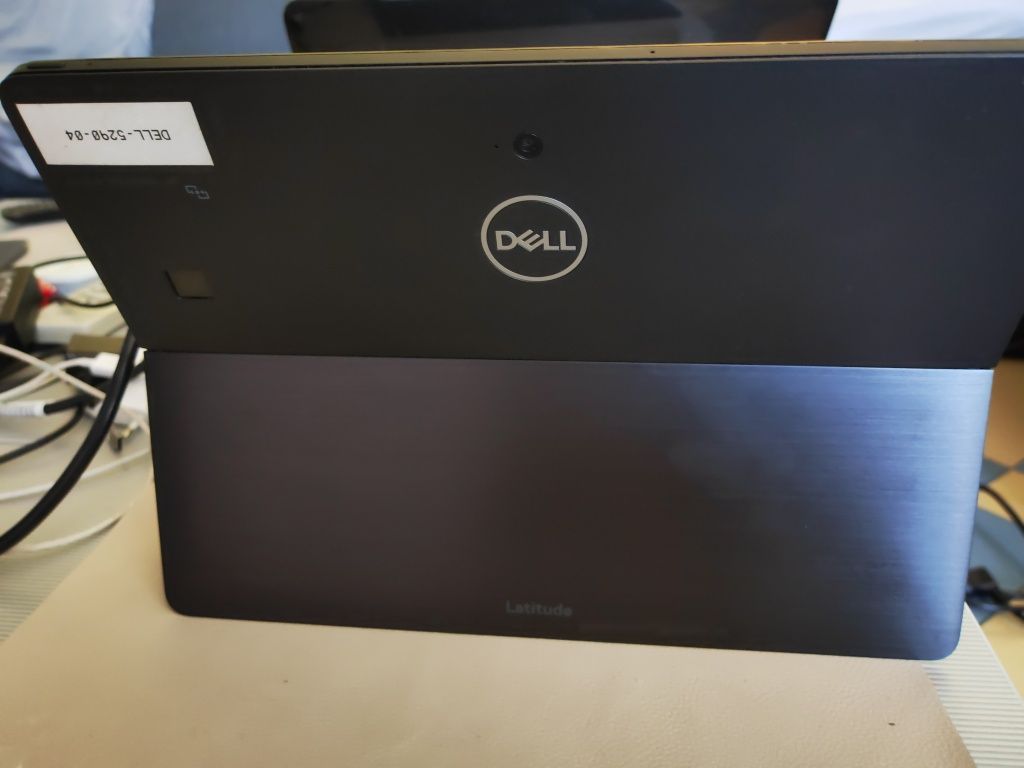 Dell Latitude 5290 2-in-1,Core i5, 8350U 1, 7MHz,8GB DDR4,256GB NVMe
