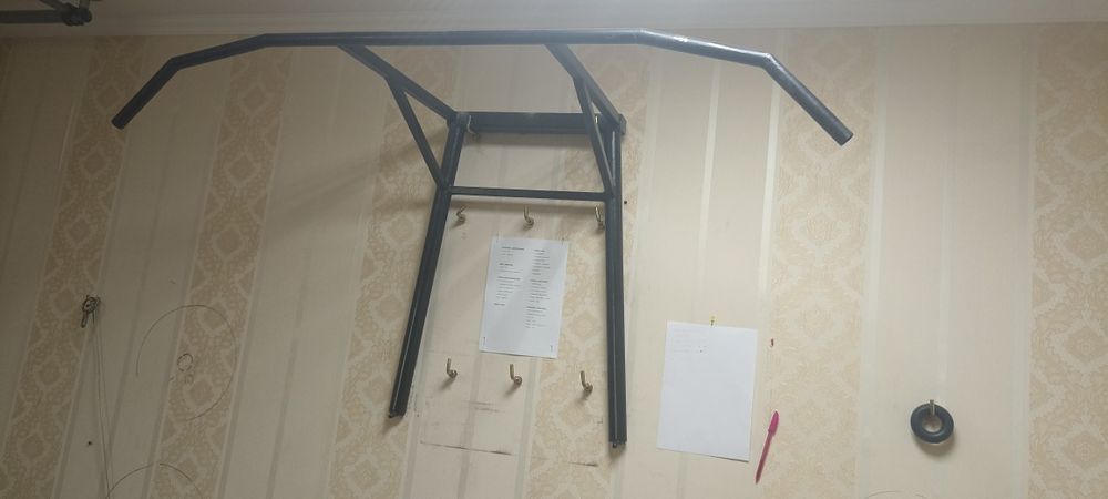 Турник-брусья, турник для широких подтягиваний