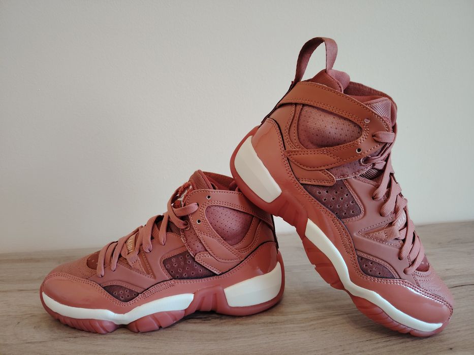 Air Jordan jumpman tow trey pt copii Nr 36.5