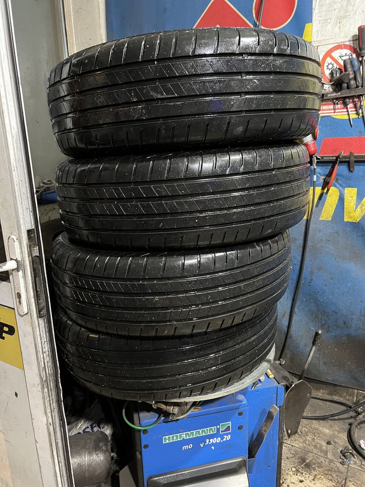 Anvelope cauciucuri Bridgestone 225 65 R17 NOI