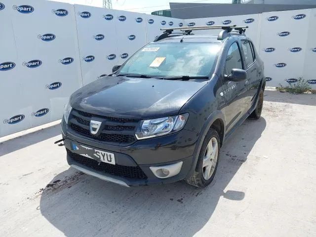 Piese de DACIA SANDERO 2 STEPWAY 2015 negru