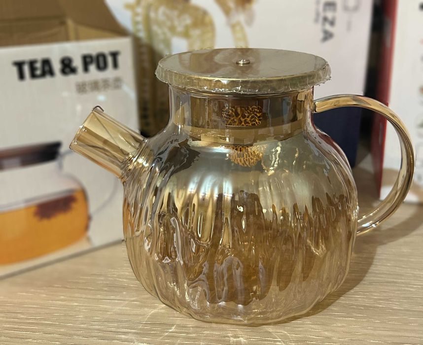 Чайник из термостойкого стекла