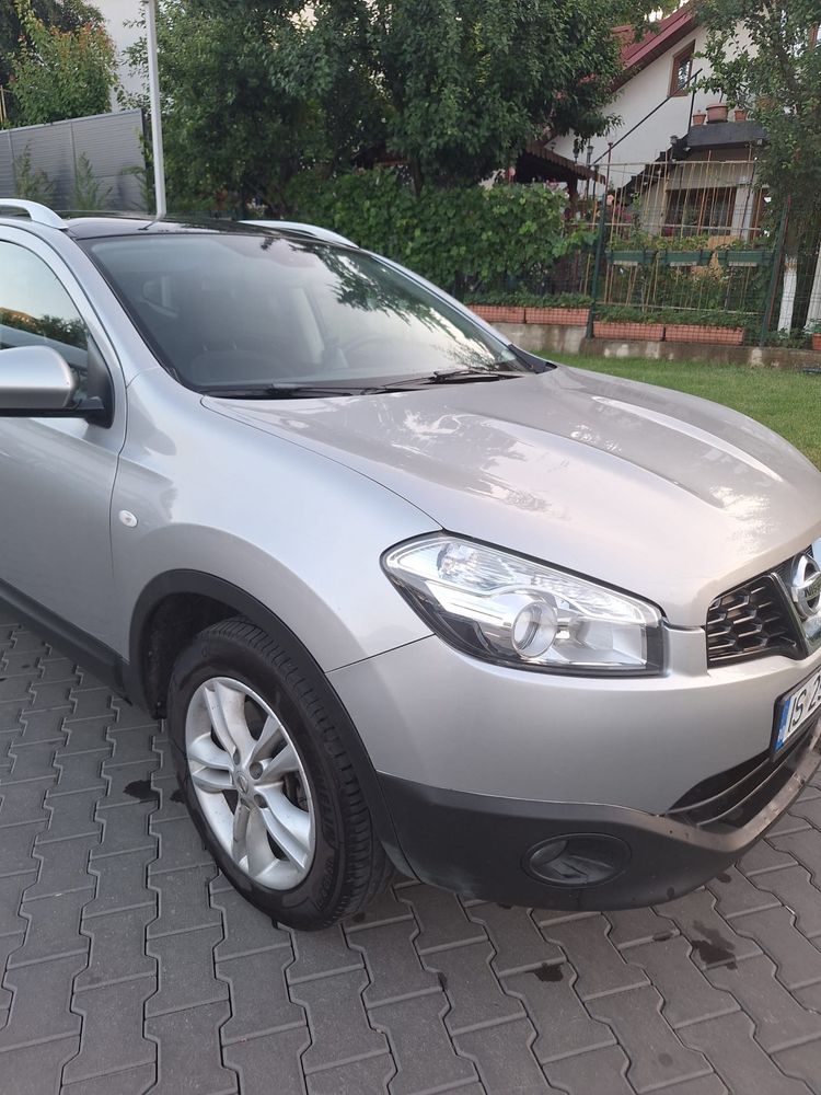 Nissan Qashqai+2, 2.0 Benzina, 4x4, 7 Locuri, Pano, Unic Proprietar