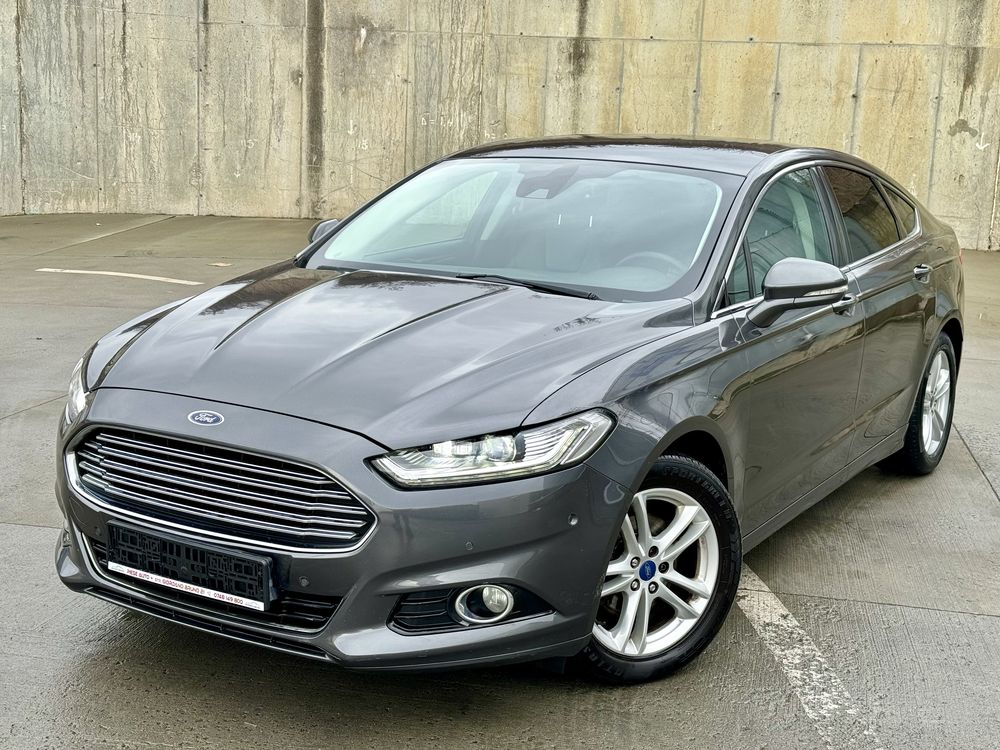 Ford Mondeo Titanium 2.0 Full Led Line Assist Park Assist Full