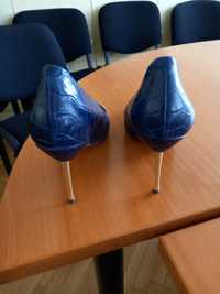 Обувки токчета сини кроко принт