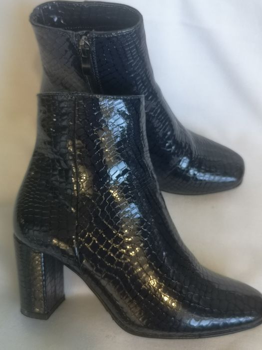 Боти естествен лак, номер 36