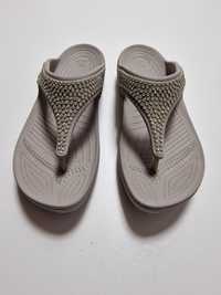 Sandale Crocs W8 (38) de femei
