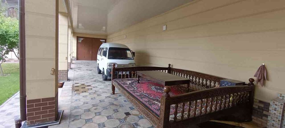 Продается дом на Юнусабаде Зенит