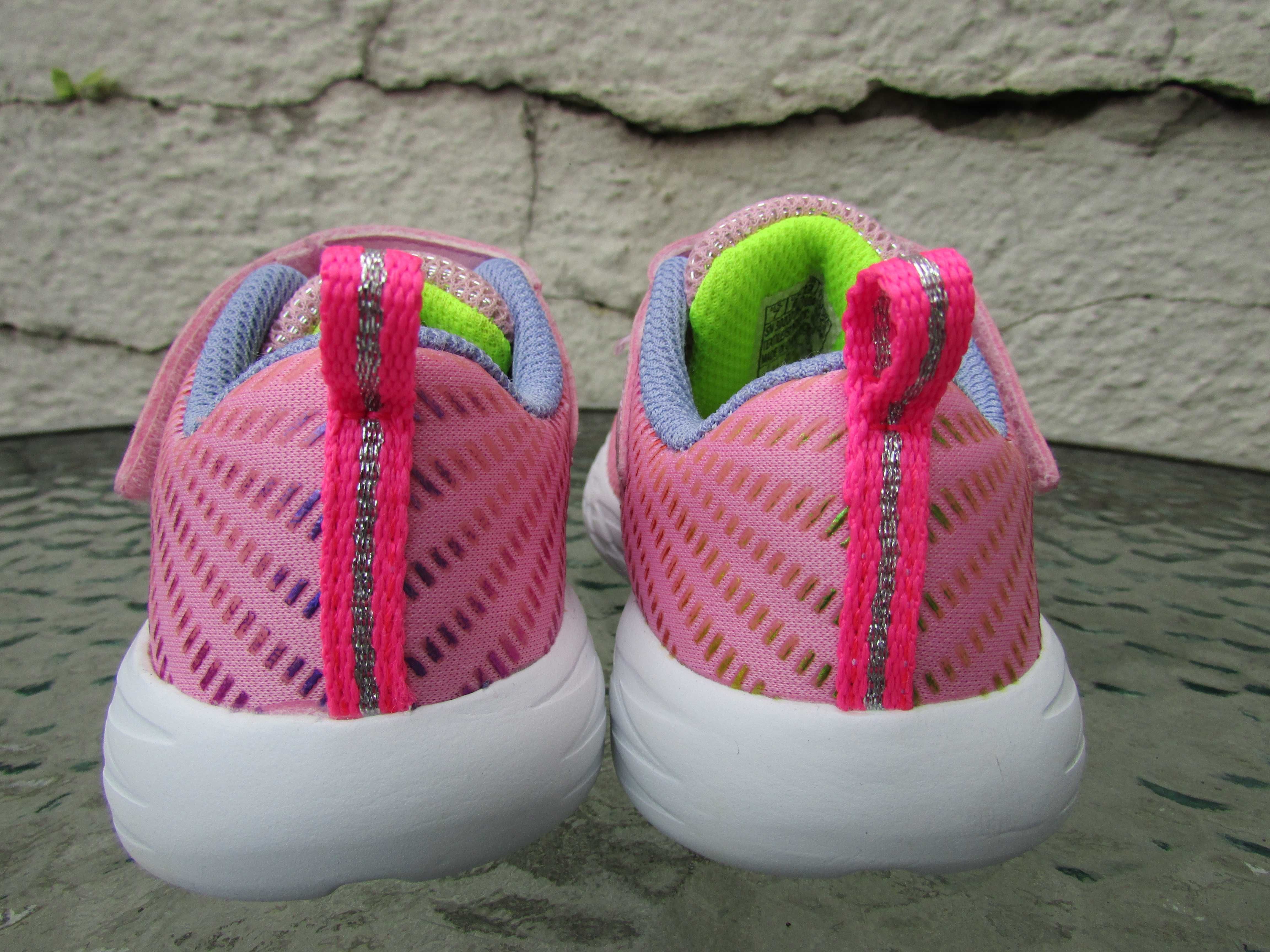 Детски маратонки Skechers GOrun 600
