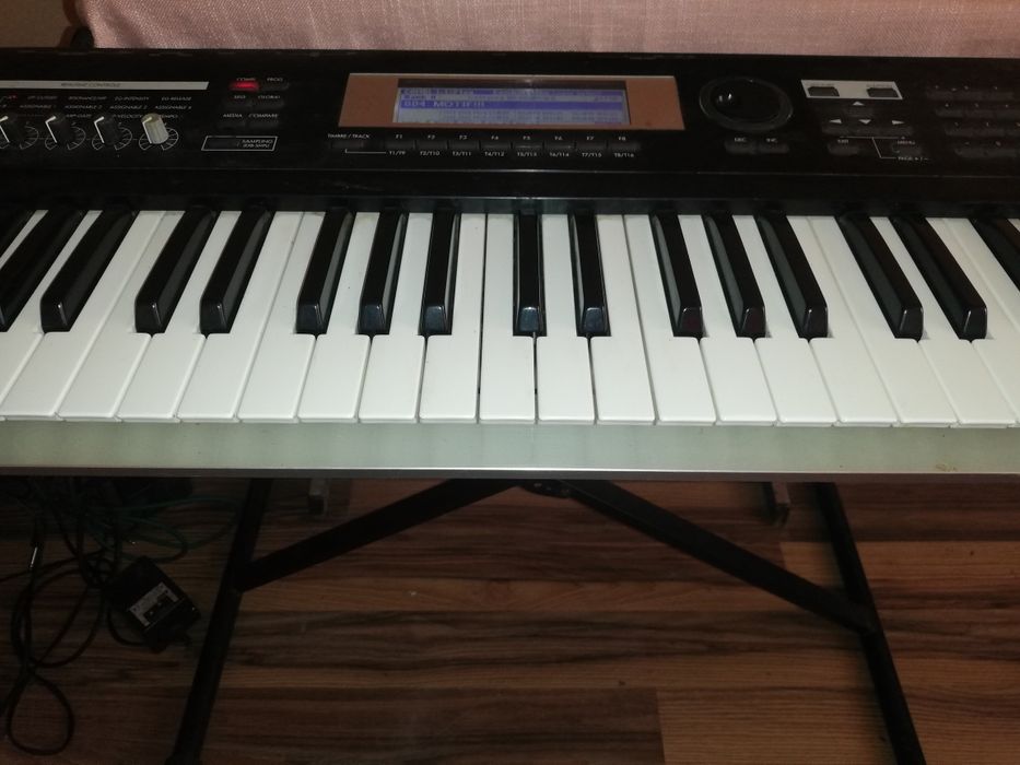 Korg triton Le orga