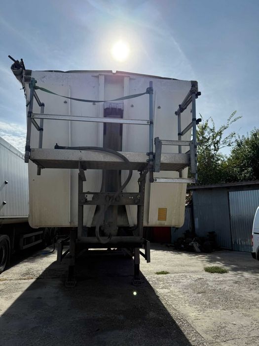 Bena Cereale Schmitz CargoBull 60m3