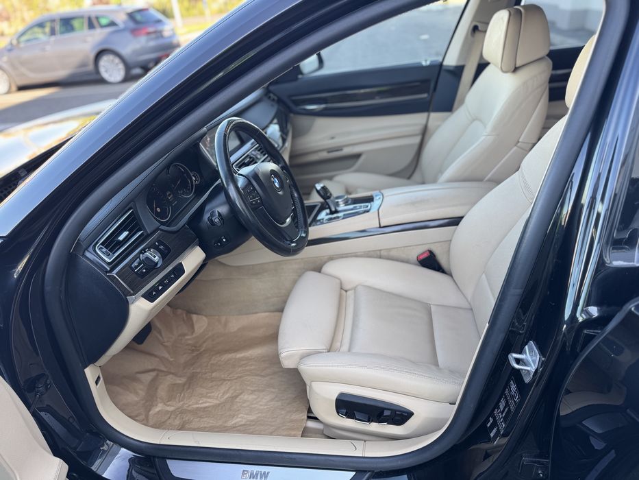 Vand BMW 730 cu Factura. TVA deductibil