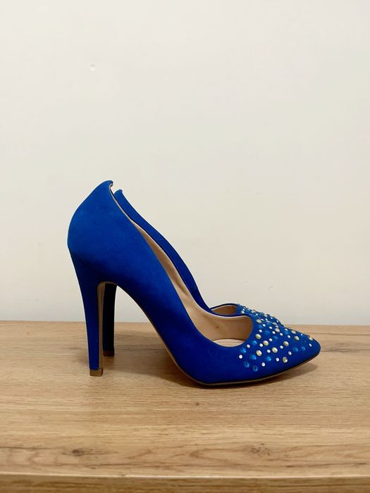 Дамски обувки на ток