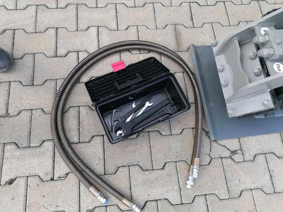 Placă compactor hidraulic pentru excavator