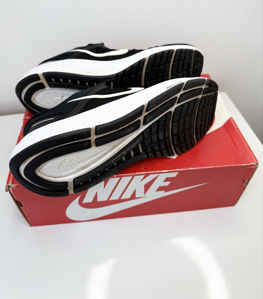 Nike Air Zoom Structure 24 ( 45) Маратонки за бягате