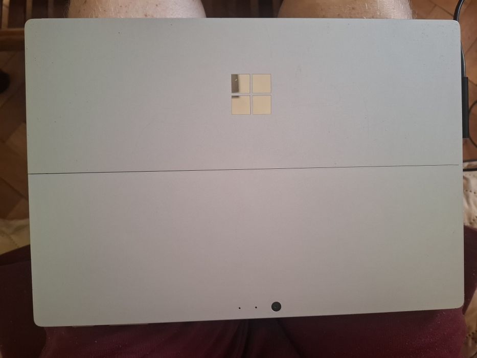 Microsoft surface pro 7 impecabil