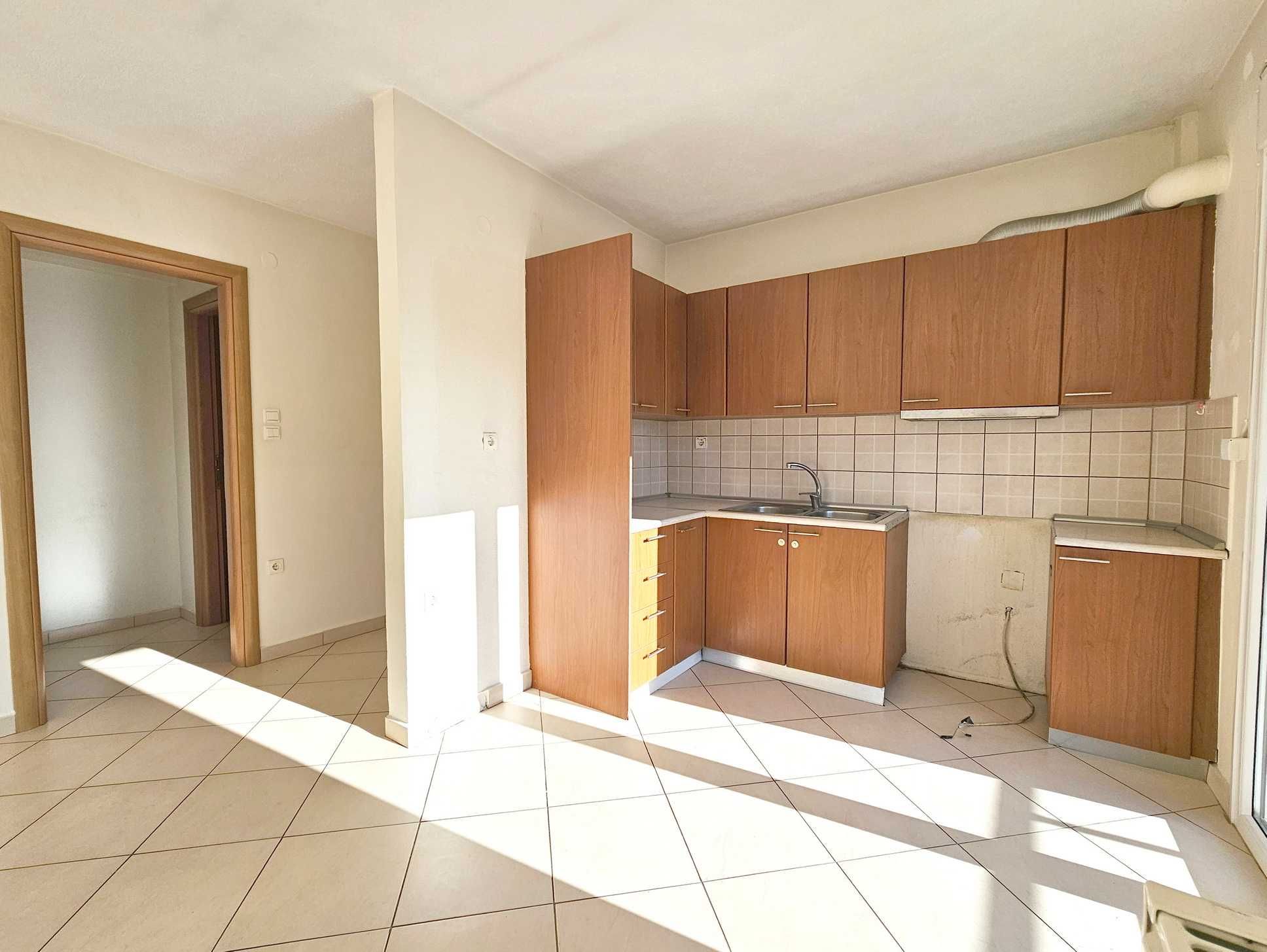 ПРОДАВА се апартамент 90 кв.м. в AMYGALEONA Кавала (код 8130)