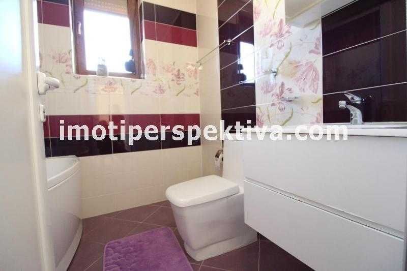 Продава се Къща в Пловдив, Остромила - 240 кв.м за 1218 €/кв.м - Снимка #5