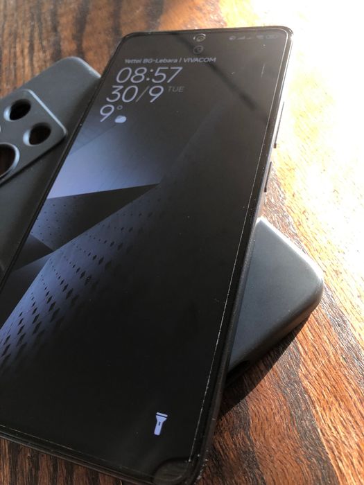 Redmi Note 13 phone