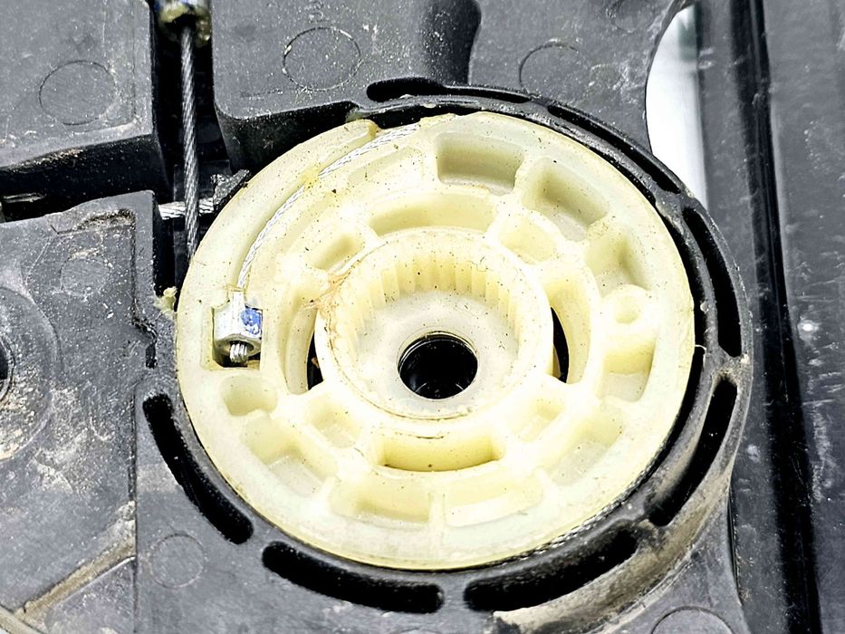 Macara electrica geam dreapta fata Volkswagen Caddy IV Van (SAA, SAH)
