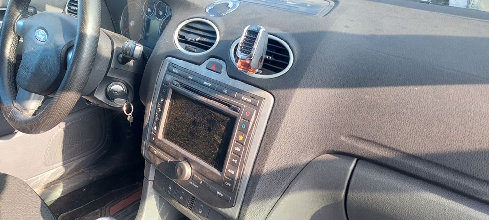 Navigatie cu panou comanda clima foc 2