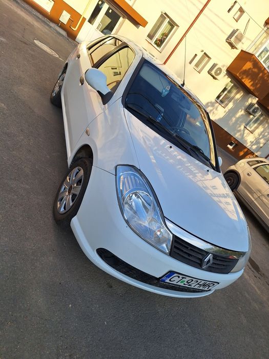 Renault Symbol 2011, 1.2, benzină 1900€ negociabil