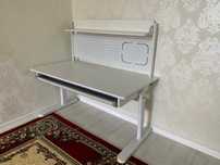 Компьютерный стол 120х60x75