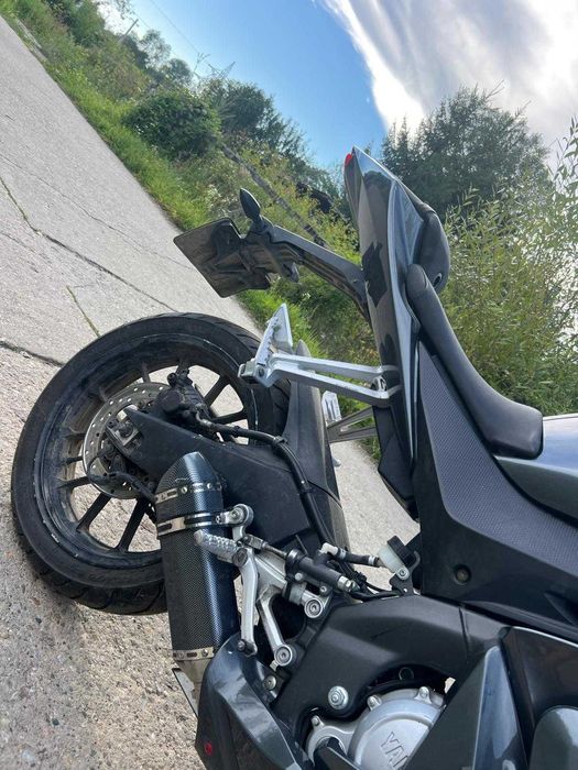 Yamaha YZF R125 2015